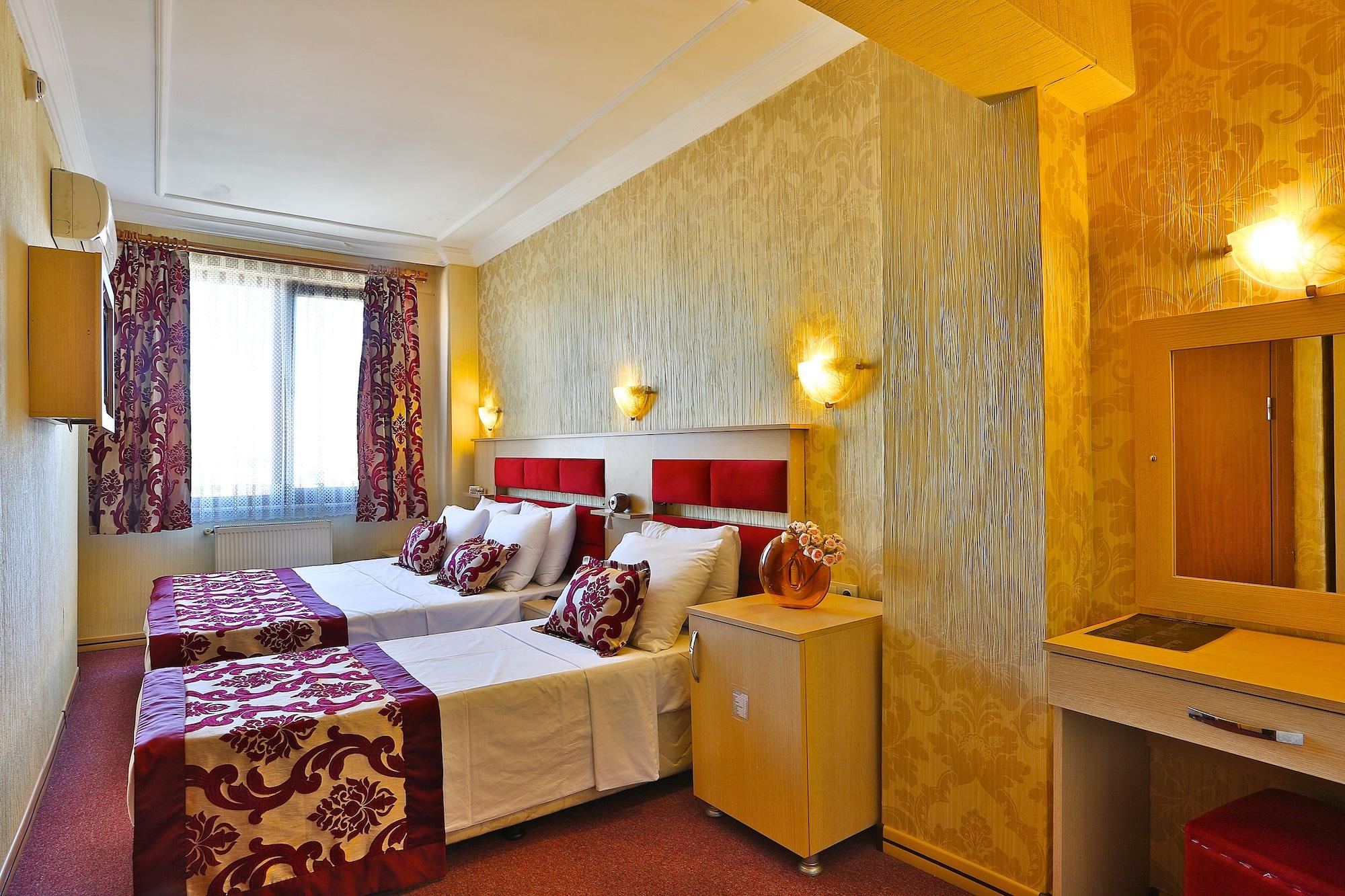 K Royal Hotel - Old City Istanbul Bagian luar foto
