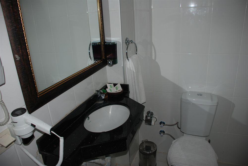 K Royal Hotel - Old City Istanbul Bagian luar foto