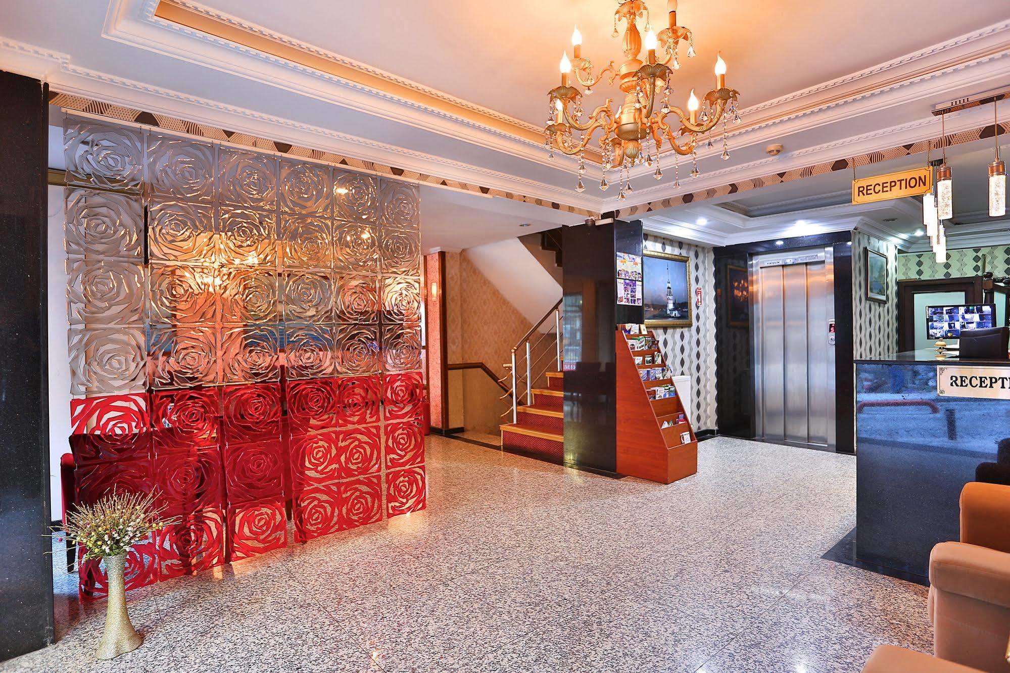 K Royal Hotel - Old City Istanbul Bagian luar foto
